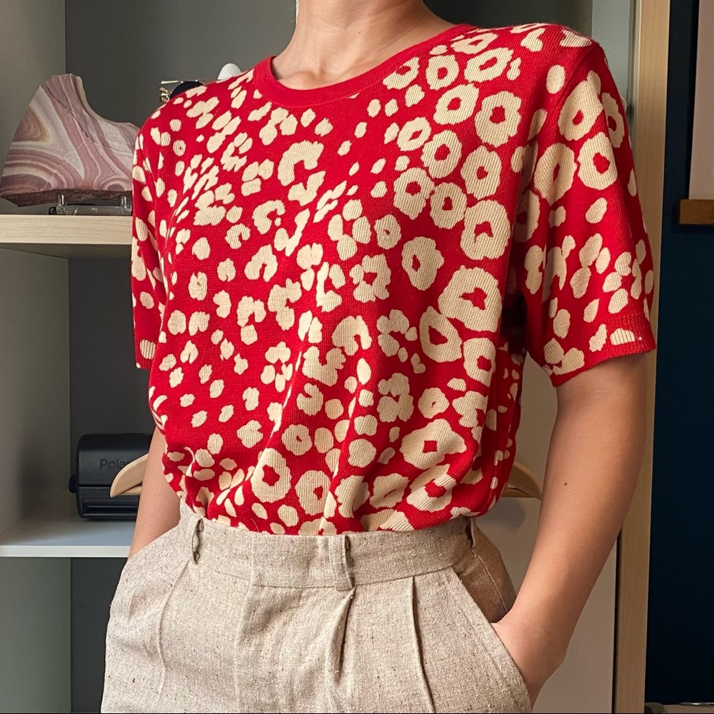 Vintage leopard print knit top